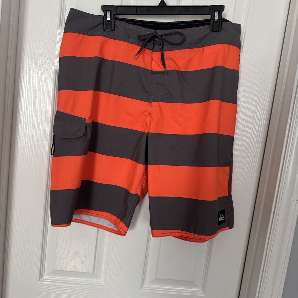 Quiksilver Swim Trunks Board Shorts Men's Size 36 Orange Gray‎ Beach